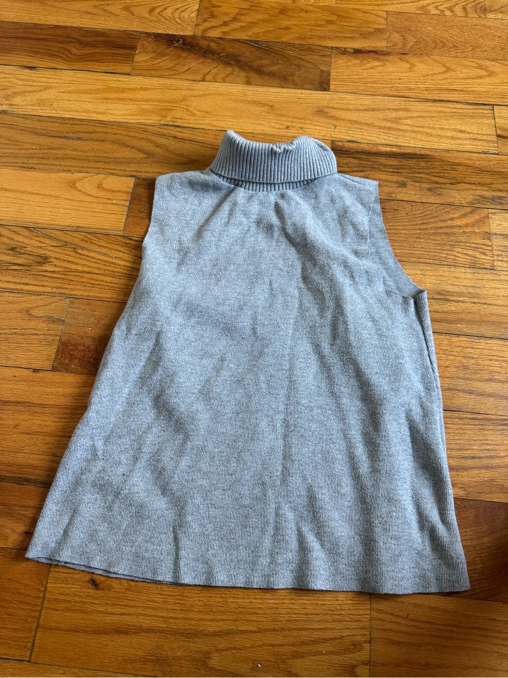 ZARA Sleeveless Turtleneck Sweater